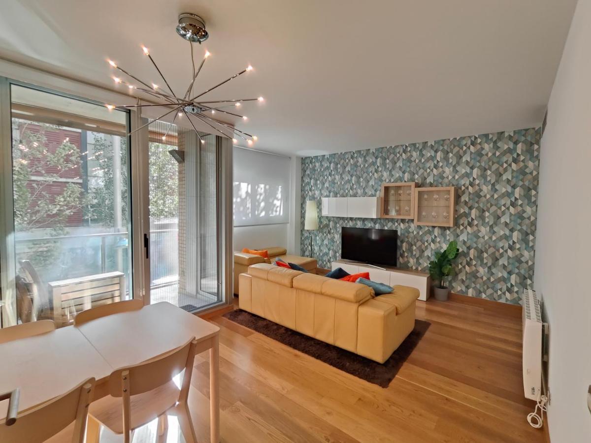 Family Apartment Forum Barcelona Buitenkant foto